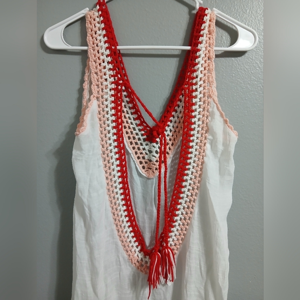 Cupshe White and Pink Ruffle Hem Swim Coverup - Picture 10 of 13